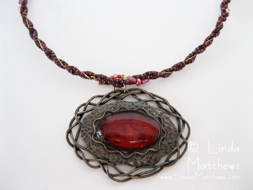 Fabric Jewelry: Neck Bands