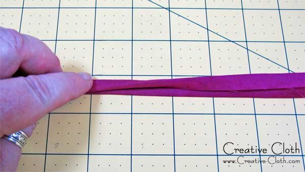 How to Add a Detachable Wristlet Strap to a Zipper Pouch