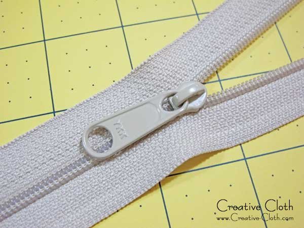 Customize your Handmade Bags: How to Change a Zipper Slider