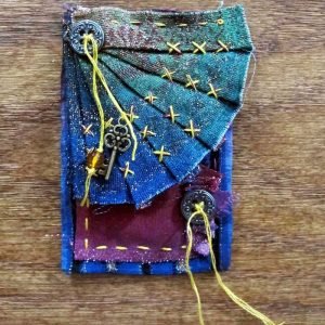 Creative Stitch Alchemy Mini-Journal: Unfolding – Hidden Pockets